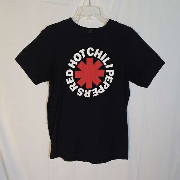 Hot Chili Peppers Graphic Short Sleeved T-Shirt - Picture 1 of 5